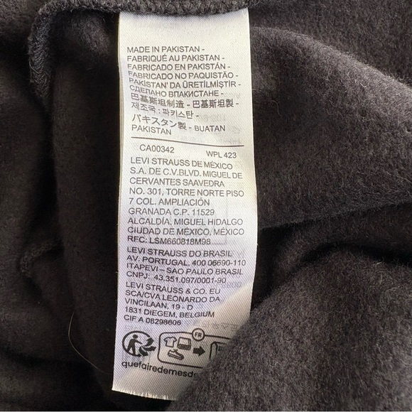 Levi’s Men’s Black Logo Sweatshirt Crewneck Pullover – Size L - Picture 6 of 6